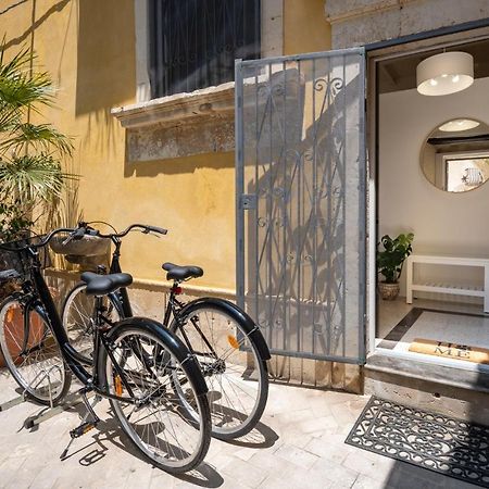 Cortile Santa Teresa Apartman Szirakúza Kültér fotó